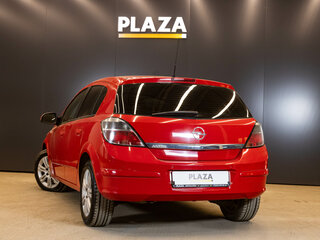 2011 Opel Astra H Рестайлинг, красный, 499000 рублей, вид 4