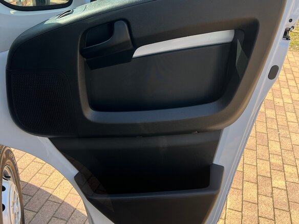 2021 Peugeot Boxer, белый, 3000000 рублей - вид 31