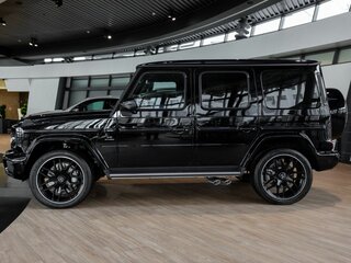 2025 Mercedes-Benz G-Класс AMG 63 AMG II (W465) Рестайлинг, чёрный, 32800000 рублей, вид 3