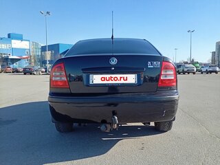 2010 Skoda Octavia I (A4) Рестайлинг, чёрный, 450000 рублей, вид 3