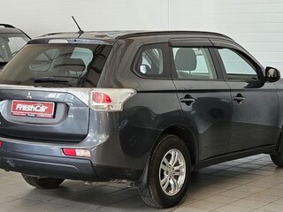 2014 Mitsubishi Outlander III, серый, 1570000 рублей, вид 5