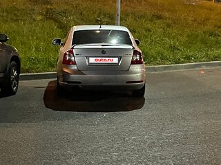 2011 Skoda Octavia RS II Рестайлинг, серебристый, 850000 рублей, вид 4