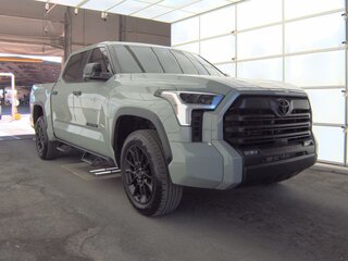 2024 Toyota Tundra CrewMax III, серый, 6955000 рублей, вид 4