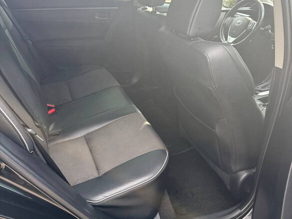 2014 Toyota Corolla XI (E160, E170, E180), чёрный, 1319000 рублей - вид 36