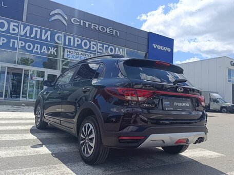 2021 Kia Rio X IV Рестайлинг, чёрный, 1640000 рублей, вид 5
