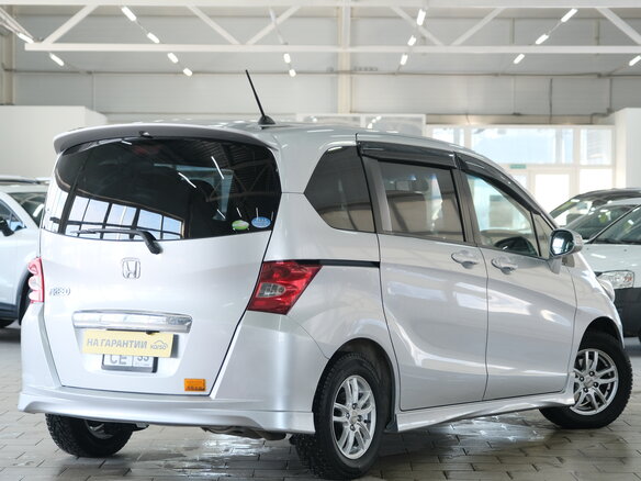 2010 Honda Freed I, серый - вид 5