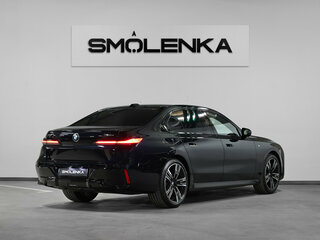 2022 BMW 7 серии 740d xDrive VII (G70), чёрный, 21500000 рублей, вид 2