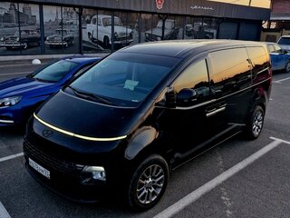 2022 Hyundai Staria I, чёрный, 5500000 рублей, вид 5