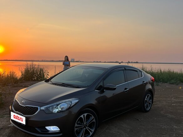 2016 Kia Cerato III Рестайлинг (Classic), коричневый, 1450000 рублей - вид 3