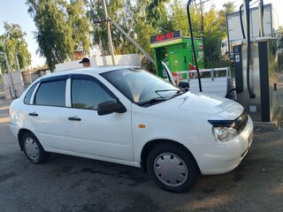 2010 Lada (ВАЗ) Kalina I, белый, 180000 рублей, вид 2