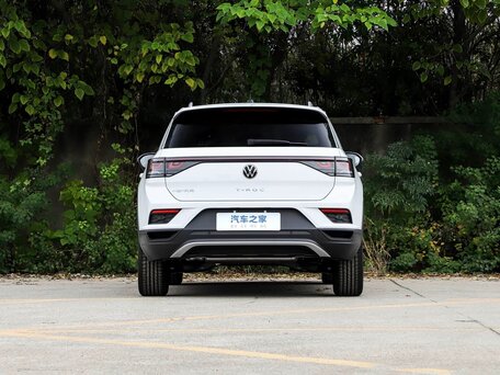 2026 Volkswagen T-Roc I (China Market) Рестайлинг, белый, 2250000 рублей, вид 5