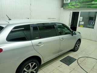 2013 Toyota Corolla Fielder XI (E160, E170, E180), серый, 1040000 рублей, вид 5