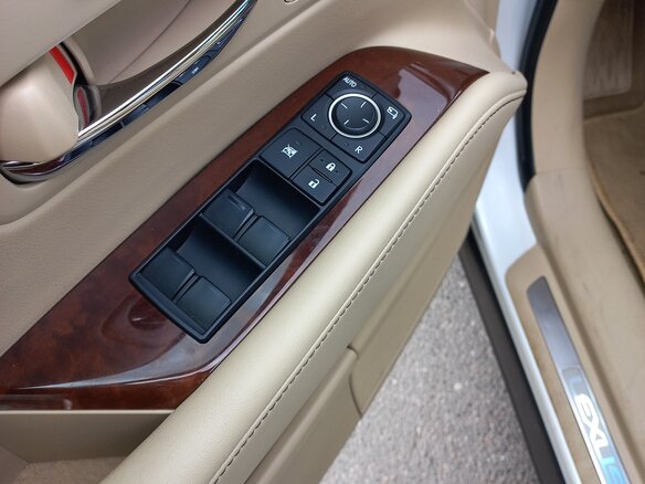 2013 Lexus RX 270 III Рестайлинг, белый, 2250000 рублей - вид 13