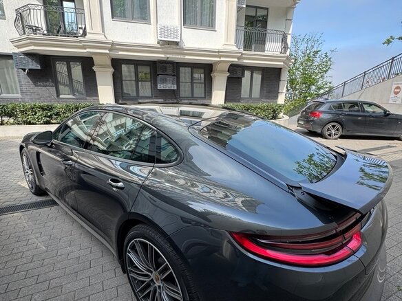 2020 Porsche Panamera 4 II, серый, 8450000 рублей - вид 7