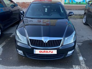 2011 Skoda Octavia II (A5) Рестайлинг, чёрный, 800000 рублей, вид 2