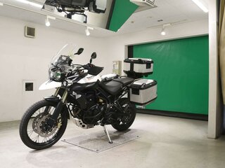 2012 Triumph Tiger 800, белый, 799000 рублей, вид 4