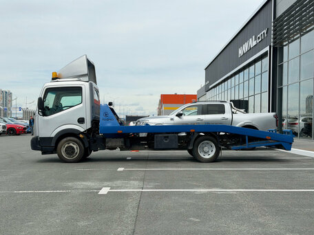 2012 Nissan Cabstar, серебристый, 1490000 рублей, вид 5