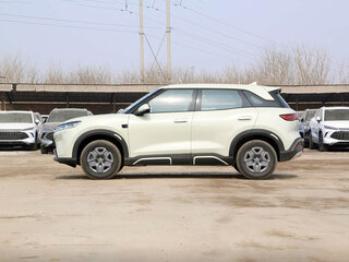 2025 BYD Yuan Up 45.12 kWh, зелёный, 2065000 рублей, вид 4