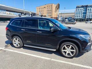2017 Honda Pilot III, чёрный, 3000000 рублей, вид 4