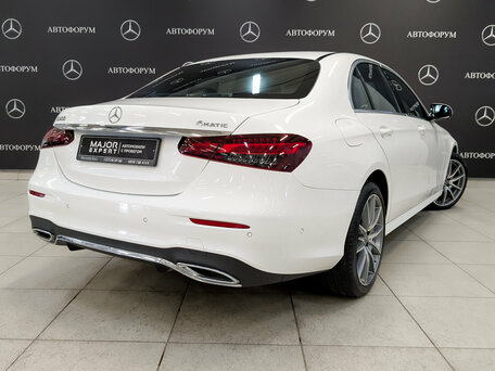 2021 Mercedes-Benz E-Класс 200 V (W213, S213, C238) Рестайлинг, белый, 4289000 рублей, вид 5