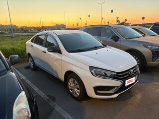 2024 Lada (ВАЗ) Vesta I Рестайлинг (NG), белый, 1099000 рублей, вид 3