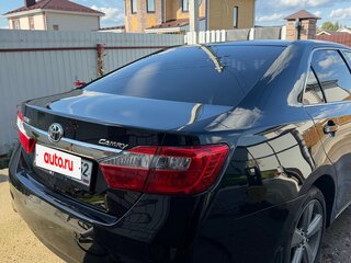 2013 Toyota Camry VII (XV50), чёрный, 1499999 рублей, вид 3