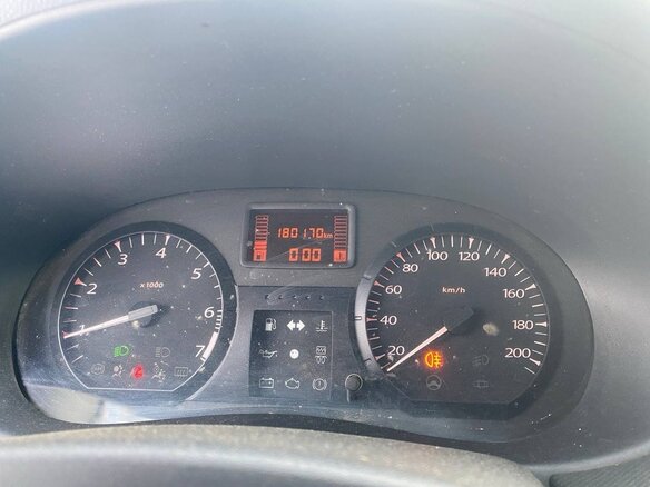 2016 Lada (ВАЗ) Largus I, серый, 520000 рублей - вид 5
