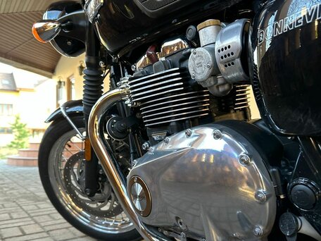 2019 Triumph Bonneville T120, чёрный, 1250000 рублей, вид 5