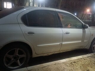2000 Nissan Cefiro III (A33), белый, 200000 рублей, вид 2