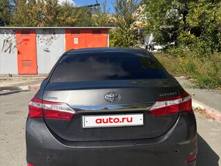 2013 Toyota Corolla XI (E160, E170, E180), серый, 1100000 рублей, вид 2