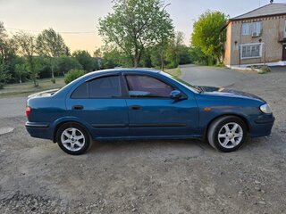 2001 Nissan Almera II (N16), синий, 310000 рублей, вид 2