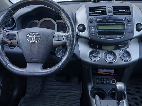 2011 Toyota RAV4 III (XA30) Рестайлинг, белый, 1900000 рублей - вид 18