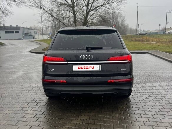 2020 Audi Q7 55 TFSI II (4M) Рестайлинг, чёрный, 5000000 рублей - вид 5
