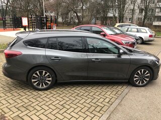 2022 Ford Focus Active IV Рестайлинг, серый, 1835000 рублей, вид 4