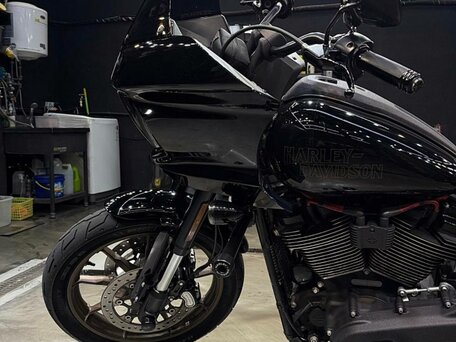 2022 Harley-Davidson Low Rider ST, чёрный, 2100000 рублей, вид 2
