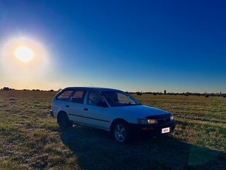 1992 Toyota Sprinter VII (E100), белый, 190000 рублей, вид 2