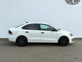 2019 Volkswagen Polo V Рестайлинг, белый, 1180000 рублей, вид 3