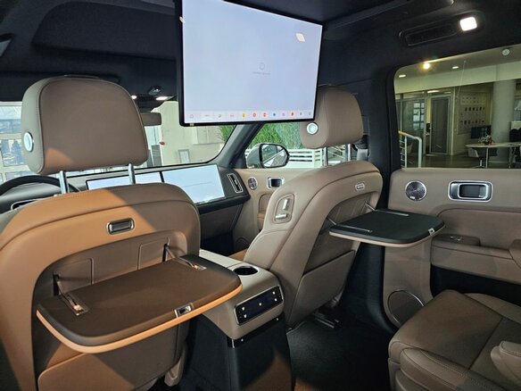 2025 Li Auto (Lixiang) L9 52.3 kWh I Рестайлинг, чёрный - вид 32