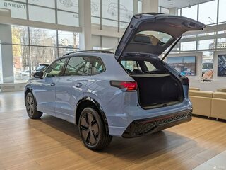 2024 Volkswagen Tiguan L II Рестайлинг (China Market), голубой, 5490000 рублей, вид 4