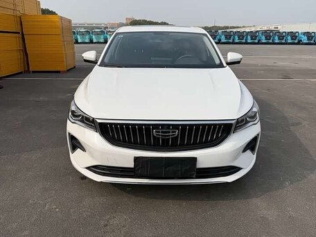 2022 Geely Emgrand II, белый, 1250000 рублей, вид 2
