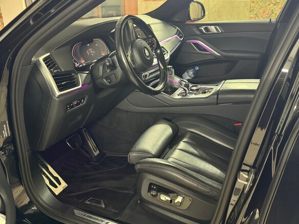 2021 BMW X6 30d III (G06), чёрный, 7999999 рублей - вид 6