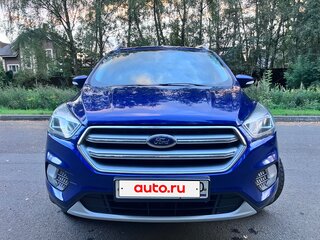2018 Ford Kuga II Рестайлинг, синий, 1900000 рублей, вид 3