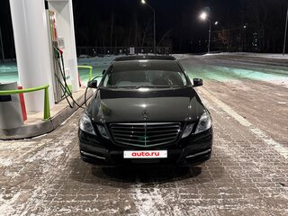2011 Mercedes-Benz E-Класс 250 7G-Tronic IV (W212, S212, C207), чёрный, 1500000 рублей, вид 2