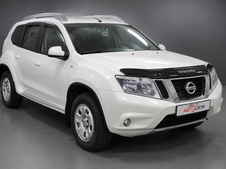 Nissan Terrano III (D10)
