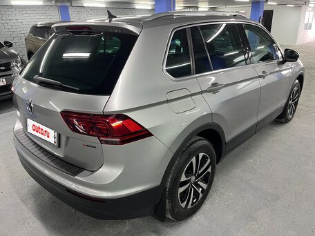 2019 Volkswagen Tiguan II, серый, 2359000 рублей, вид 5