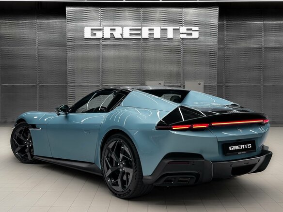 2026 Ferrari 12Cilindri Spider, зелёный, 71500000 рублей - вид 15