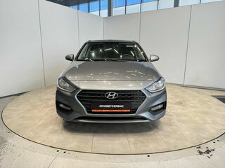 2020 Hyundai Solaris II, серый, 1360000 рублей, вид 2