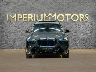 2026 BMW X7 M60i I (G07) Рестайлинг, серый, 22290000 рублей, вид 2