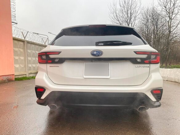 2021 Subaru Levorg II, белый, 3050000 рублей - вид 4