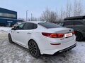 2018 Kia Optima IV Рестайлинг, белый, 2050000 рублей - вид 6